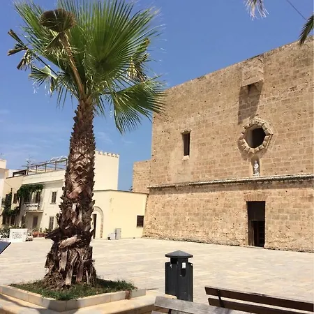 Faro Blu سان فيتو لو كابو